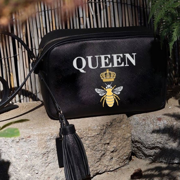Queen 👑 Bee 🐝 Bag! - Picture 2 of 2